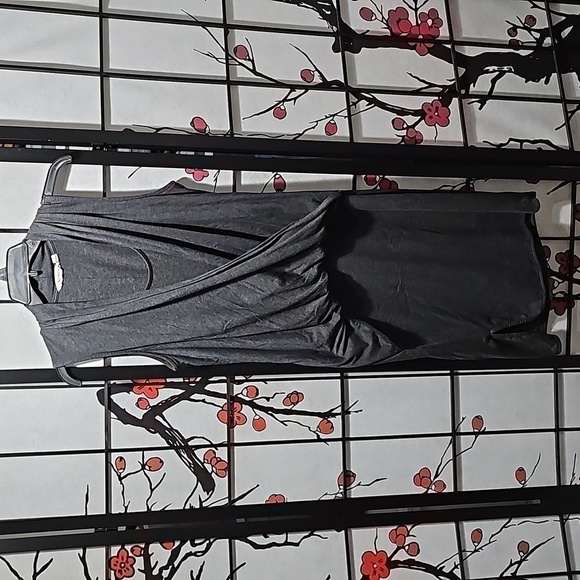 Athleta Sleeveless Gray Wrap Dress Size Small - Picture 2 of 6